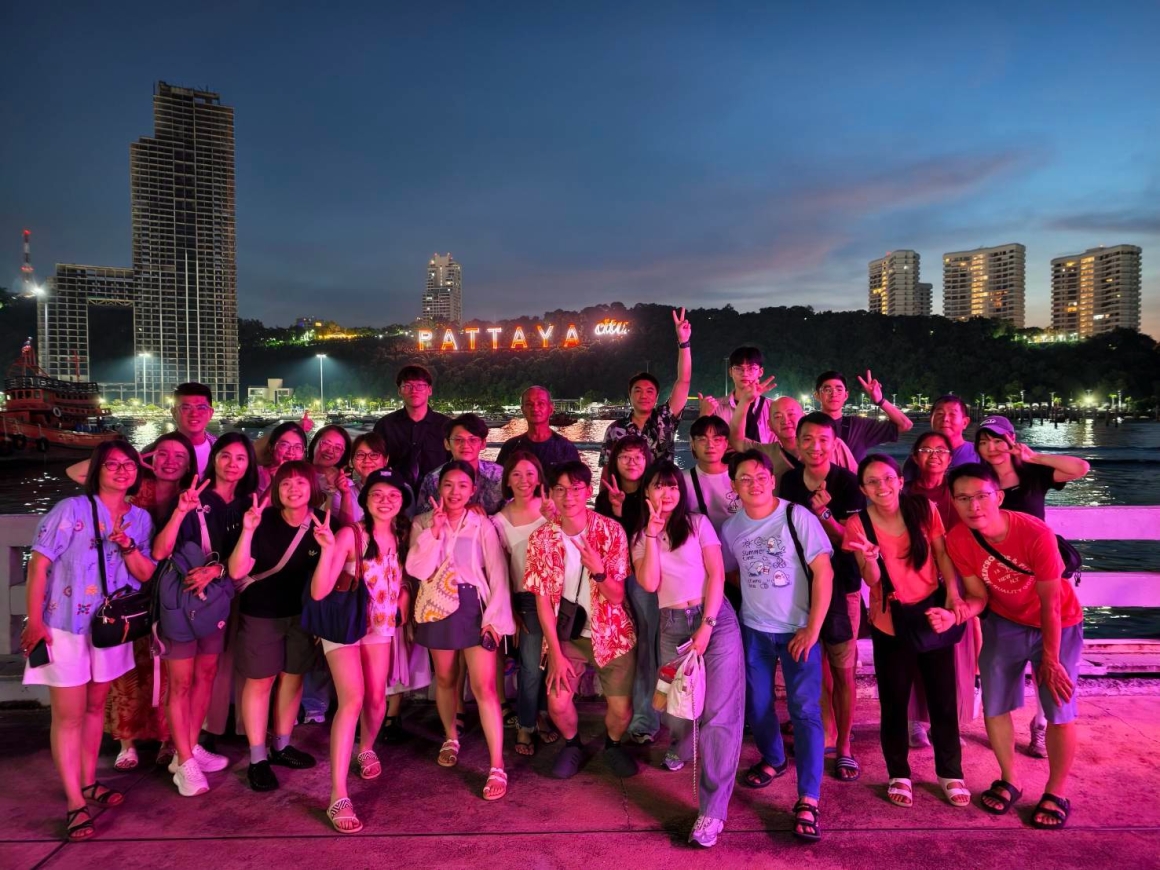 LINE_ALBUM_20261015_261020_2 LINE_ALBUM_20261015_261020_2